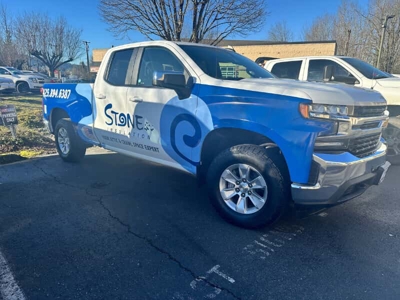 Vehicle Graphics Photo